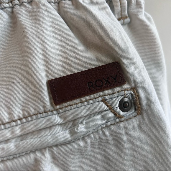 Roxy Light Wash Denim Joggers, Women's Large, Elastic Waist, Beach Pant - Picture 10 of 11